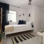 Kuca Dida Grga Βίλα Μούρτερ