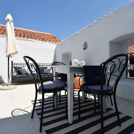 Kuca Dida Grga * Murter